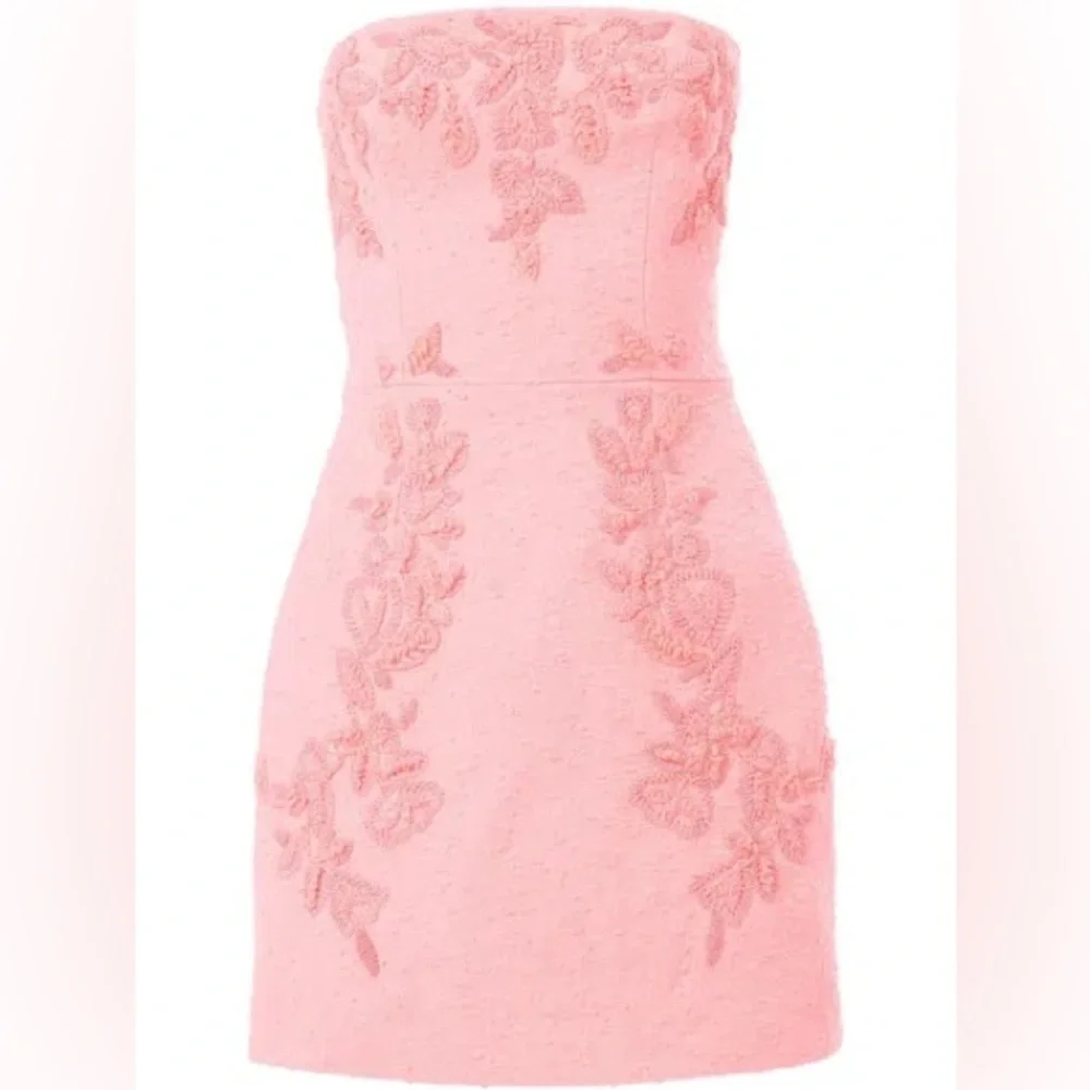 NWT New Carolina Herrera Strapless Embroidered Mini Dress in Sunset Pink Size 6